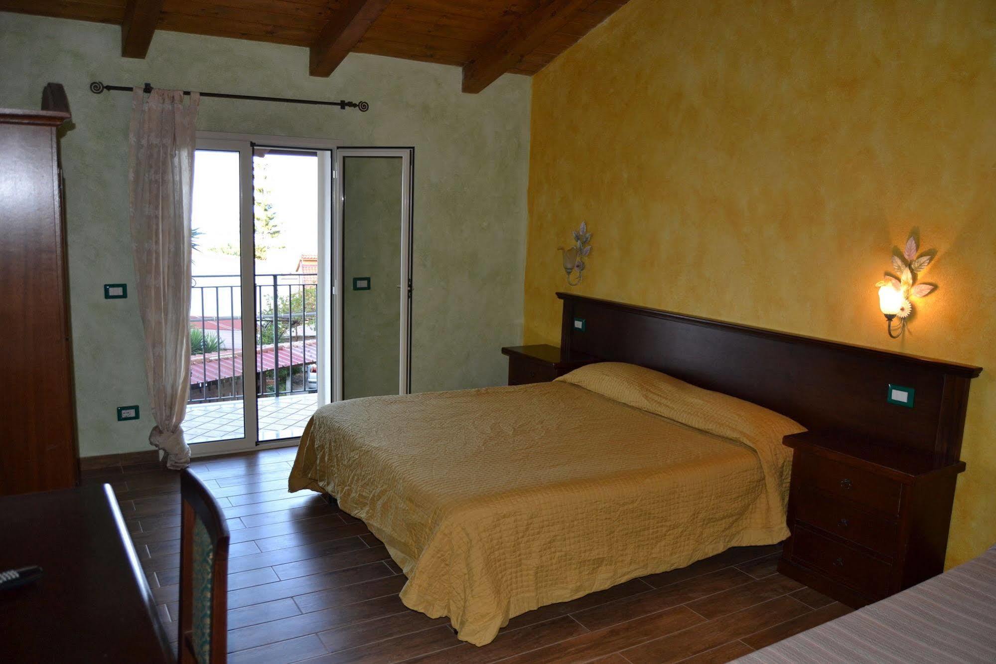 B&B Villa Chianalea Scilla Eksteriør billede