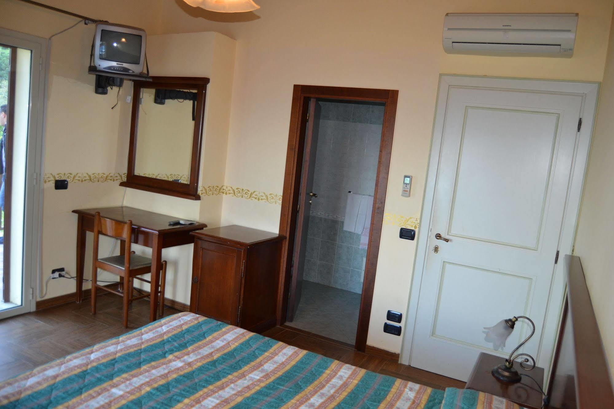 B&B Villa Chianalea Scilla Eksteriør billede