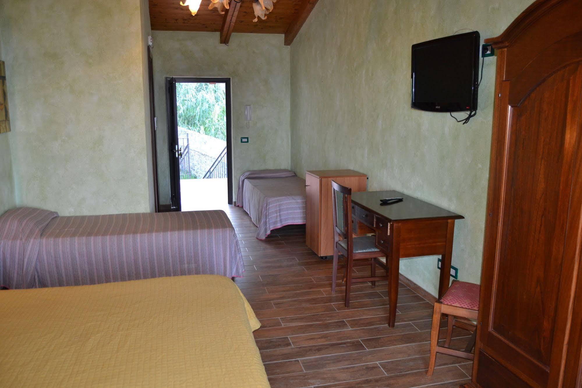 B&B Villa Chianalea Scilla Eksteriør billede